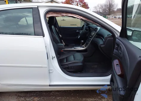 2013 Chevrolet Malibu 2Lt z USA, uszkodzony, nr VIN 1G11E5SA2DF293940